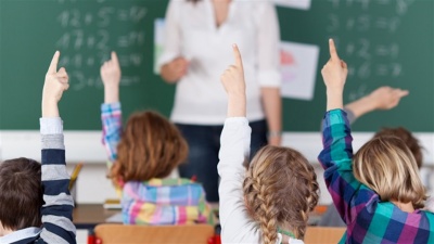 Вчителям збільшать зарплати: у Міносвіти розповіли, коли це станеться