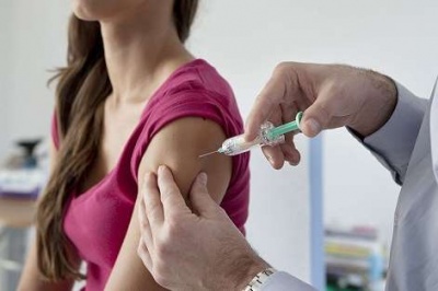 В уряді пообіцяли виплати за смерть від вакцинації