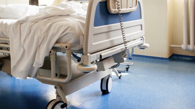 У лікарні помер молодий чоловік, якого не хотіли госпіталізувати: згнили 60% легень