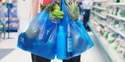 В Україні заборонять використання пластикових пакетів