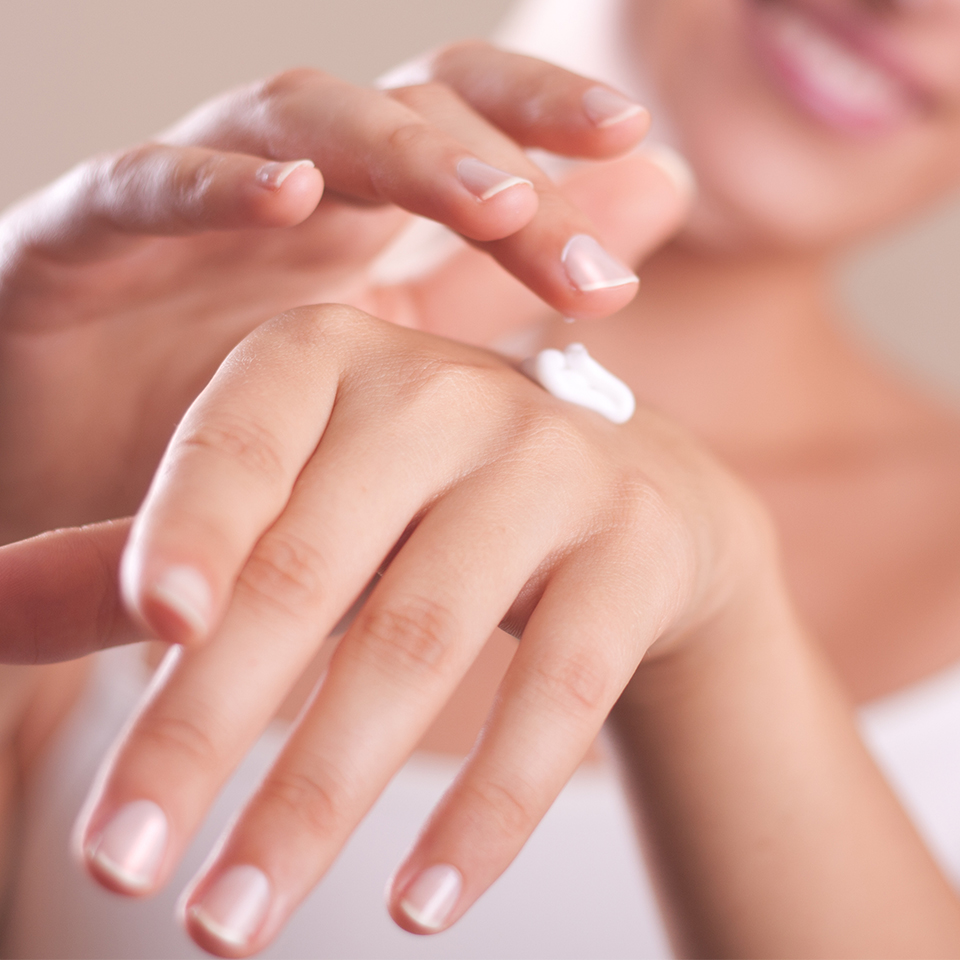 Як доглядати за руками ванночки і масажі