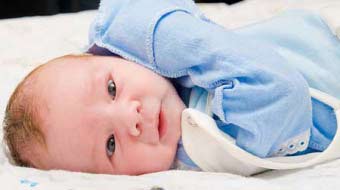 Лікування водянки яєчок у старших дітей та у новонароджених