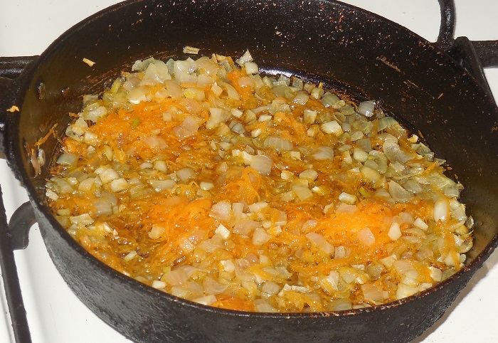 Рецепт супу з галушками і овочами