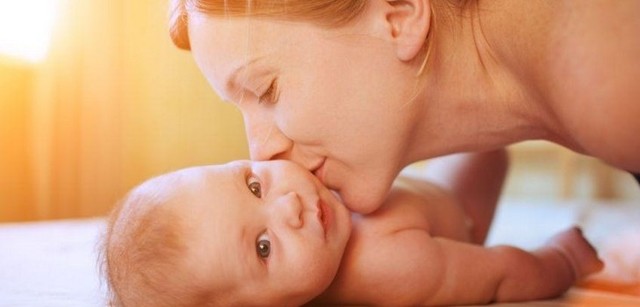 Причини виникнення гикавки у новонароджених