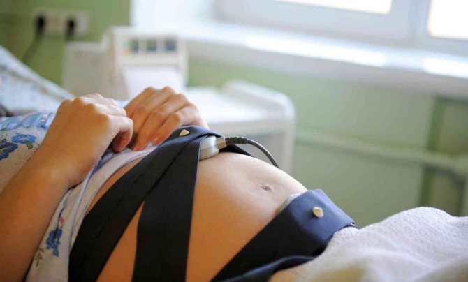 Які особливості ЕКГ при вагітності? Чи шкідливо це?