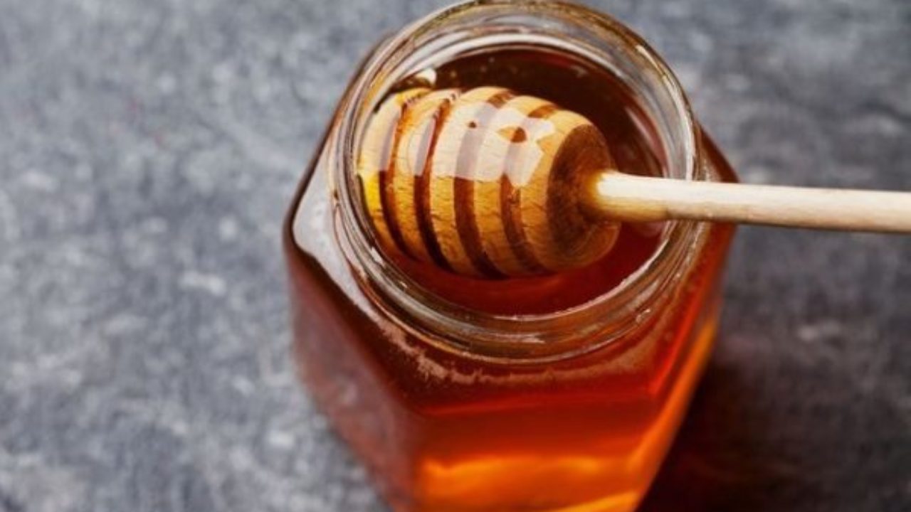 Як зберегти корисні властивості меду