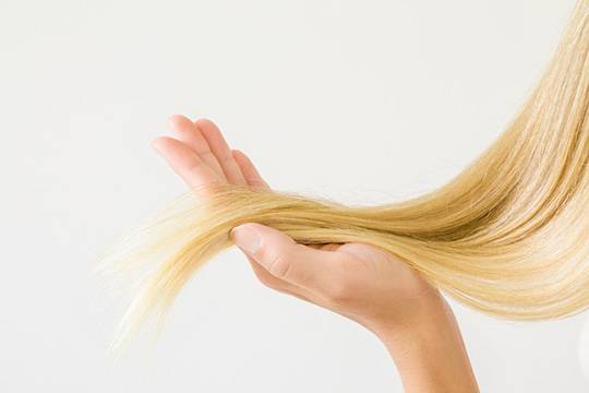 Посічені кінчики волосся причини і методи лікування