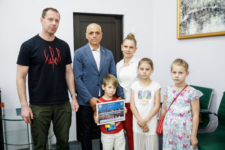 Багатодітна родина з Харкова поїде на відпочинок до Болгарії