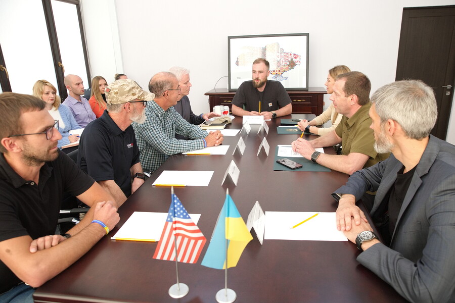 Євген Іванов і Олена Логвинова провели зустріч із представниками штату Флорида