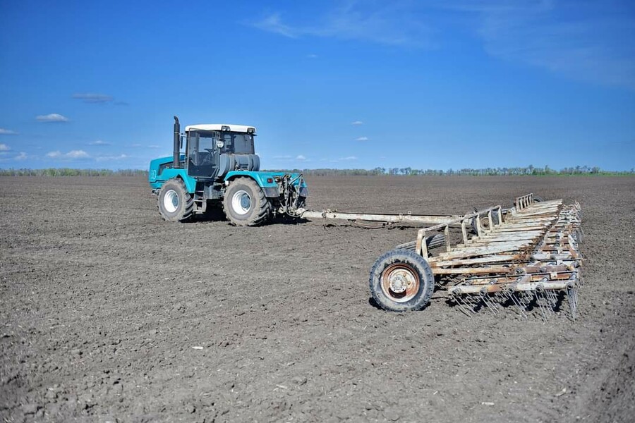 Аграрії Харківщини закінчують посів озимих культур